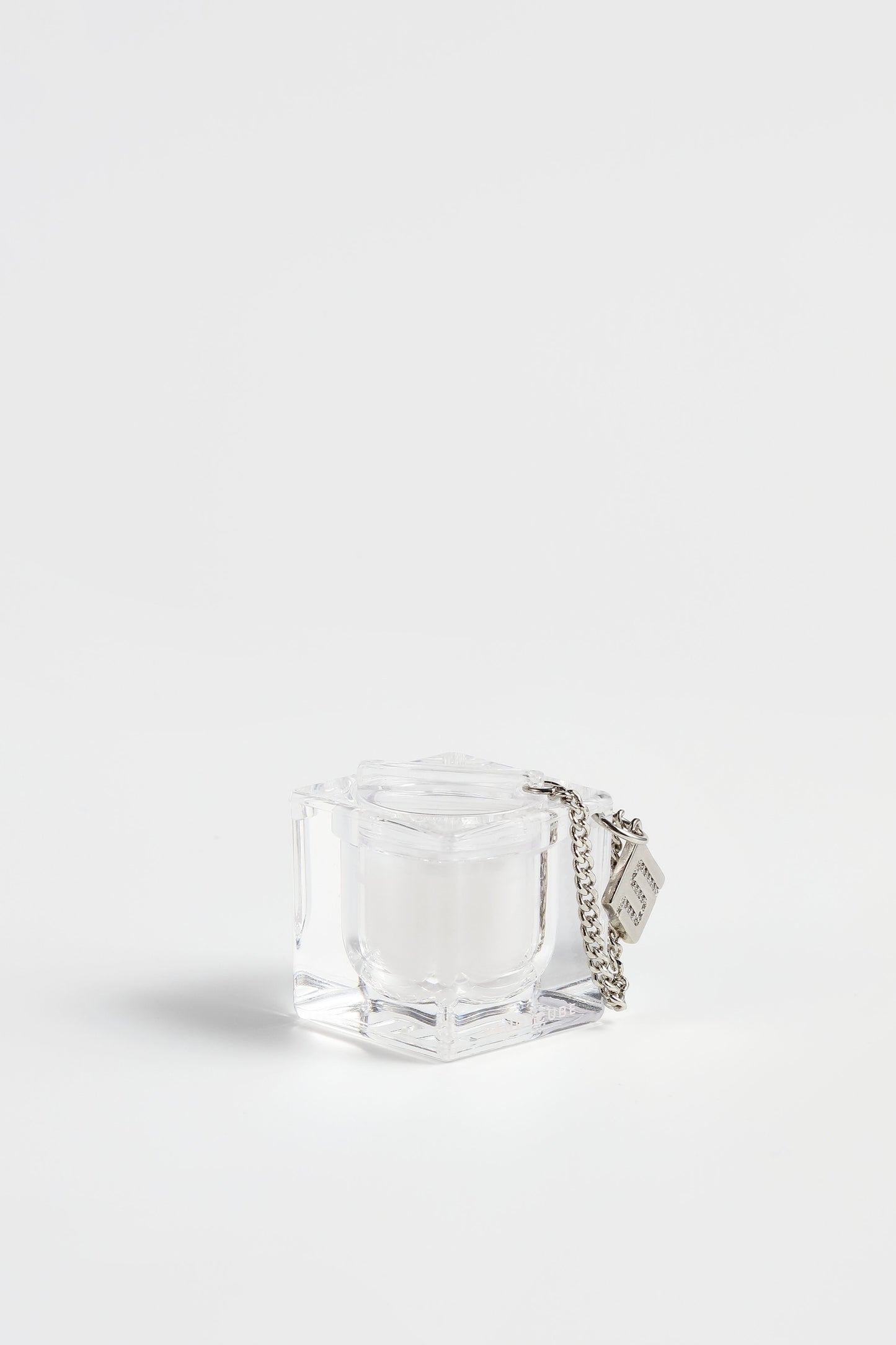 Solid perfume