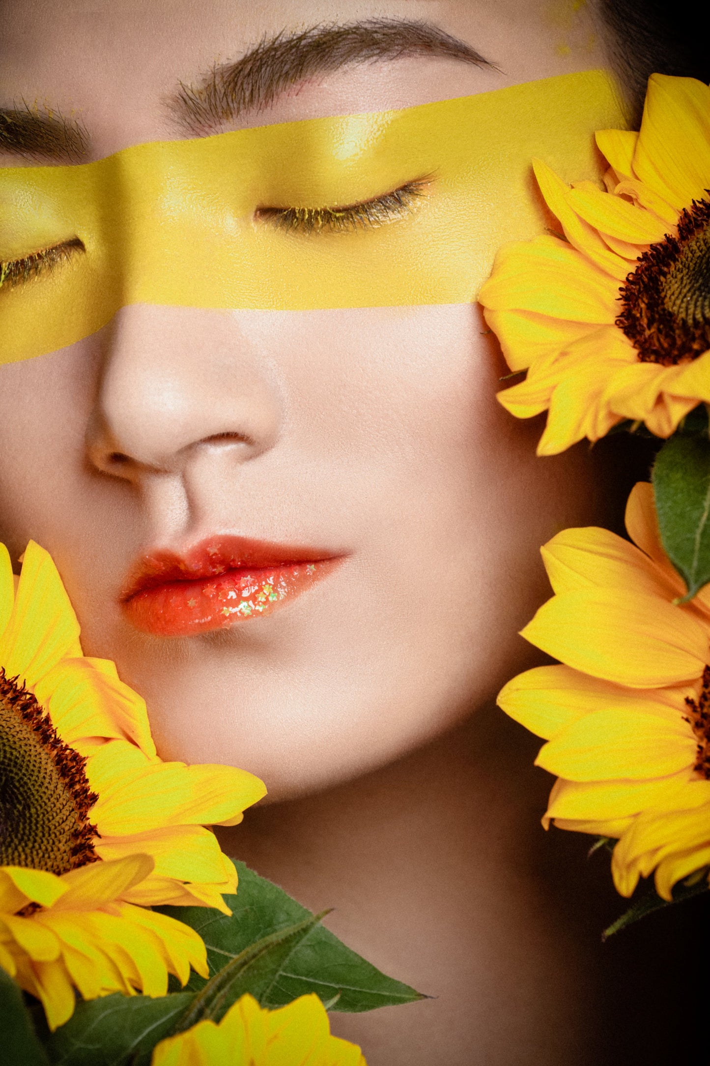 Special Edition Make-up Balm - True Yellow